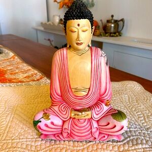 Stunning hand carved and hand painted Buddha.